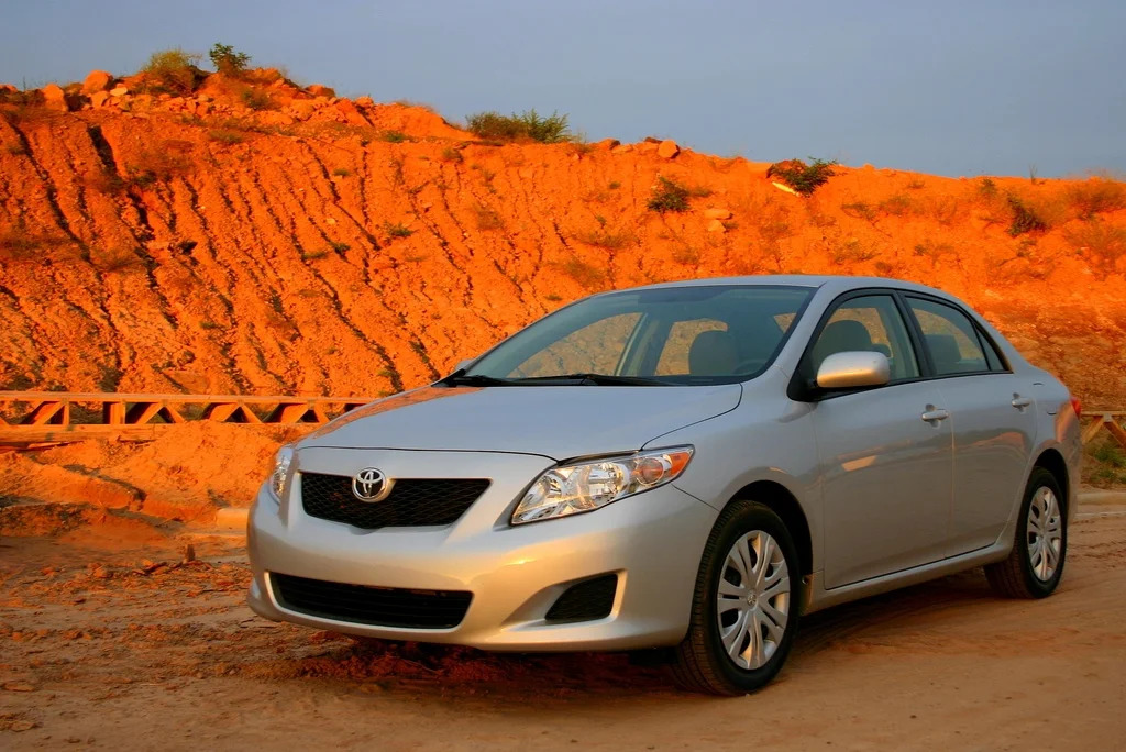 Toyota-Corolla-15